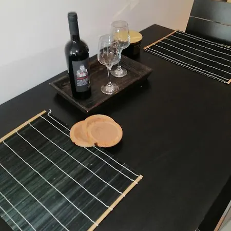 Laca Gostinjska kuća 3*