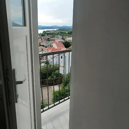 Gostinjska kuća Laca