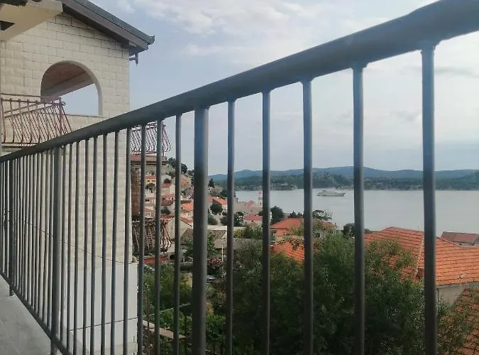 بيت ضيافة Laca شيبينيك