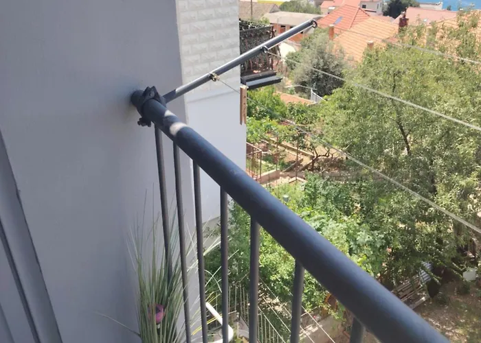 بيت ضيافة Laca